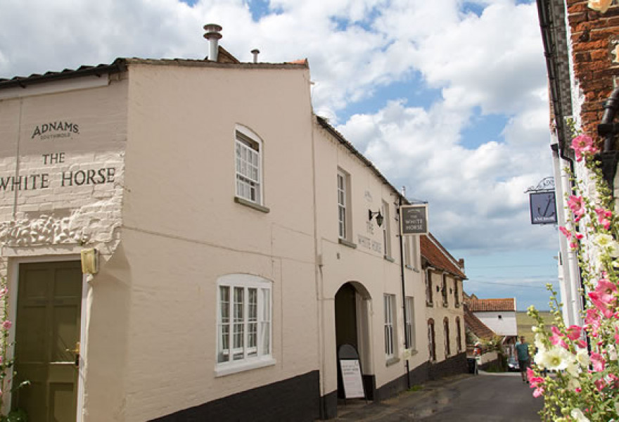 The White Horse Blakeney