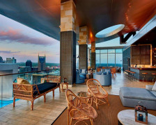 Les meilleurs hôtels avec bars sur le toit à Nashville