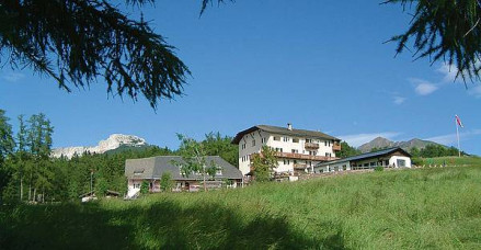 Hotel Zirmerhof