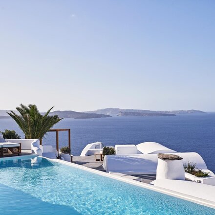 20 Most Romantic Hotels on Santorini