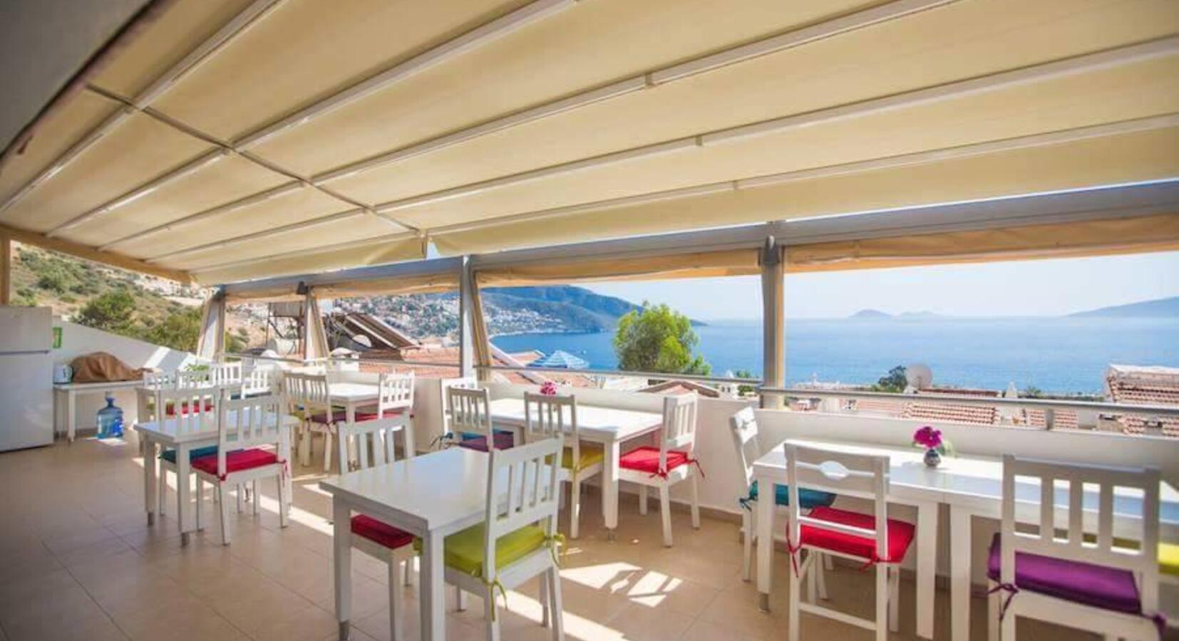 Breakfast terrace with sea views 