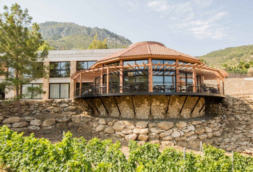 Gillham Vineyard Hotel