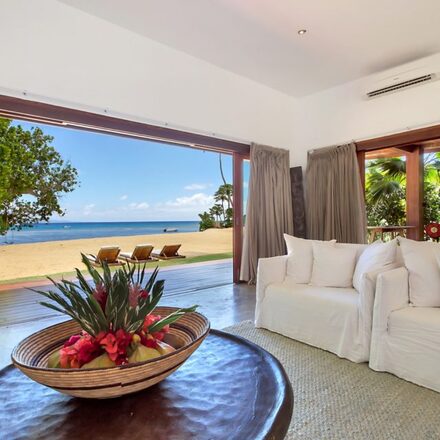 Villa Sitting Room 