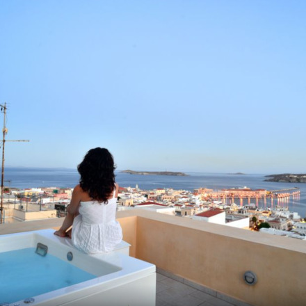 Roof terrace with hot tub