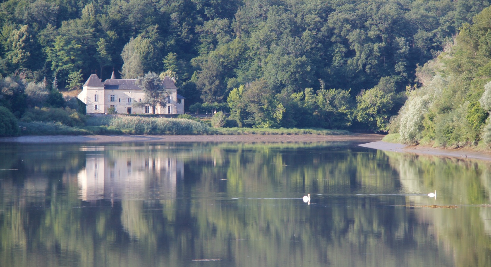 Photo of Chateau de Courtebotte