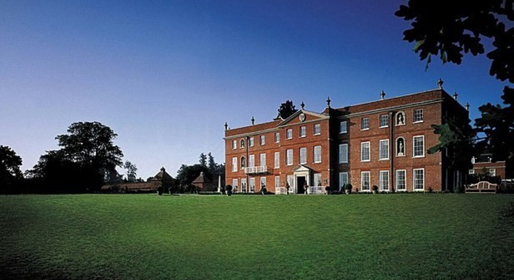 Photo of Four Seasons Hampshire