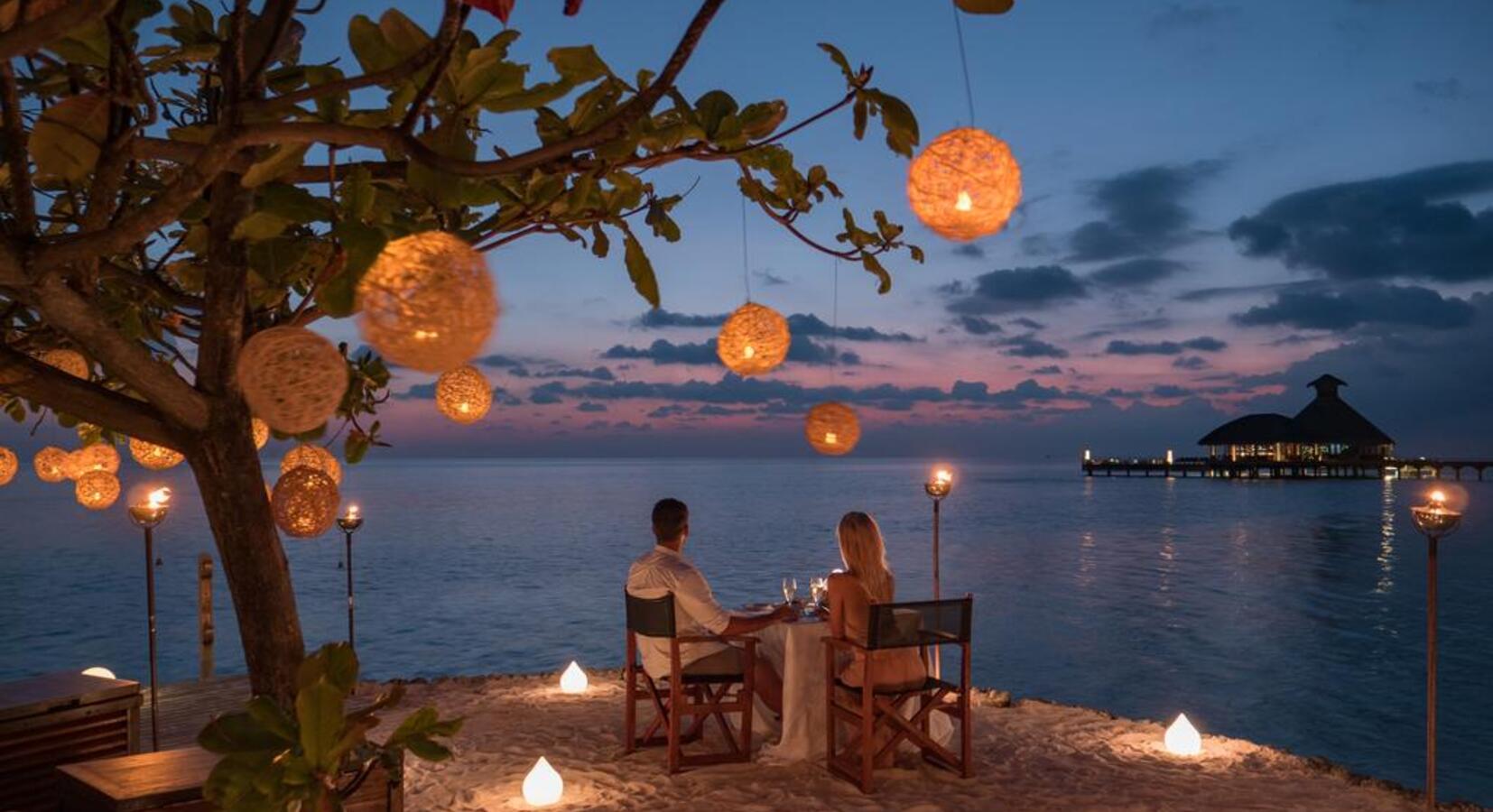 Romantic private dining