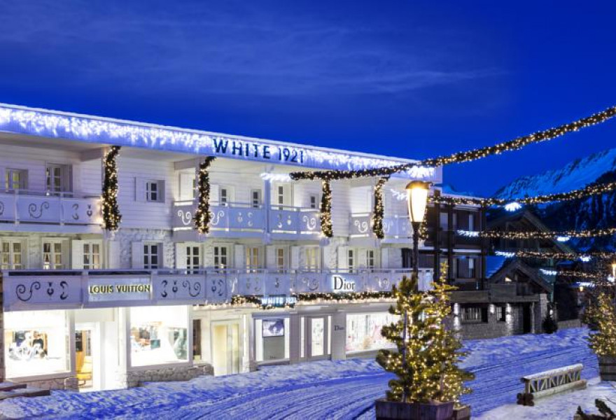 White 1921, Courchevel