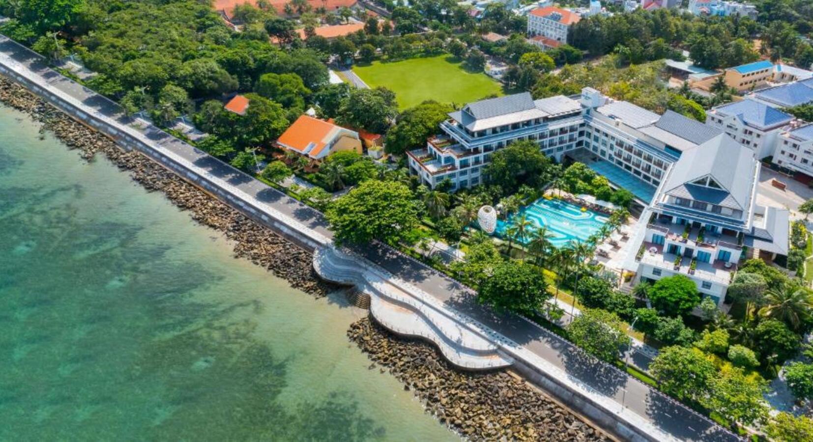 Aerial View of Hotel Exterior