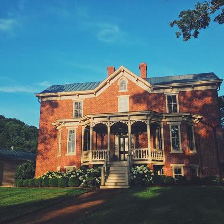 The Inn at Mount Vernon Farm