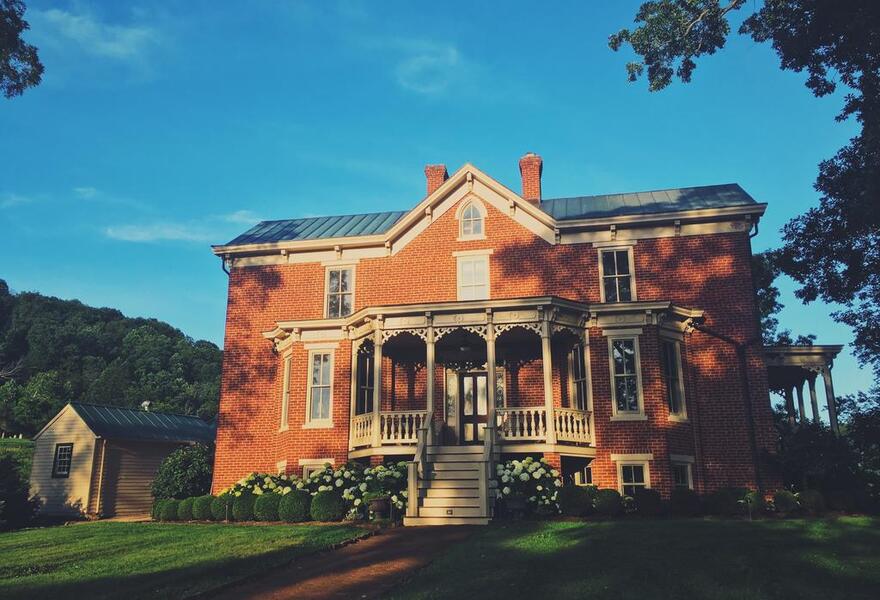 The Inn at Mount Vernon Farm