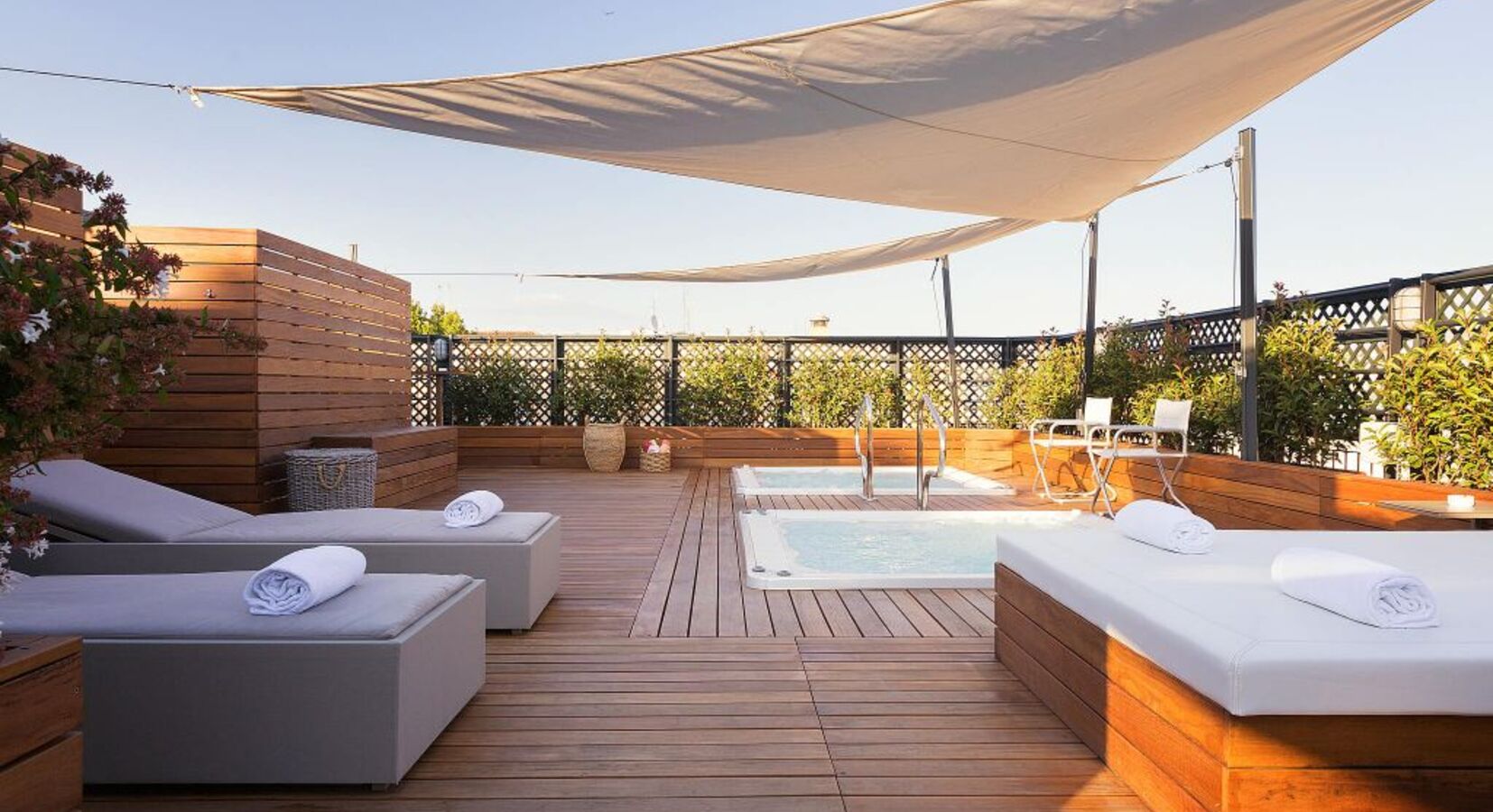 Rooftop Hot Tubs