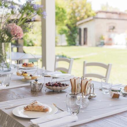 Breakfast outside