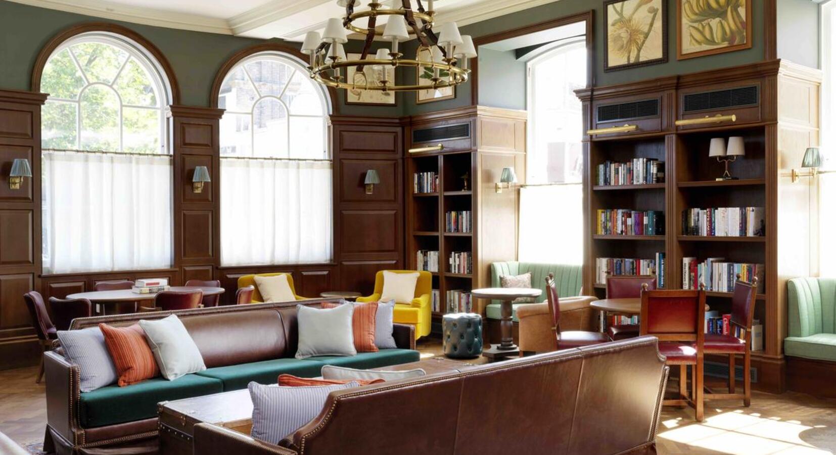 Library and lounge