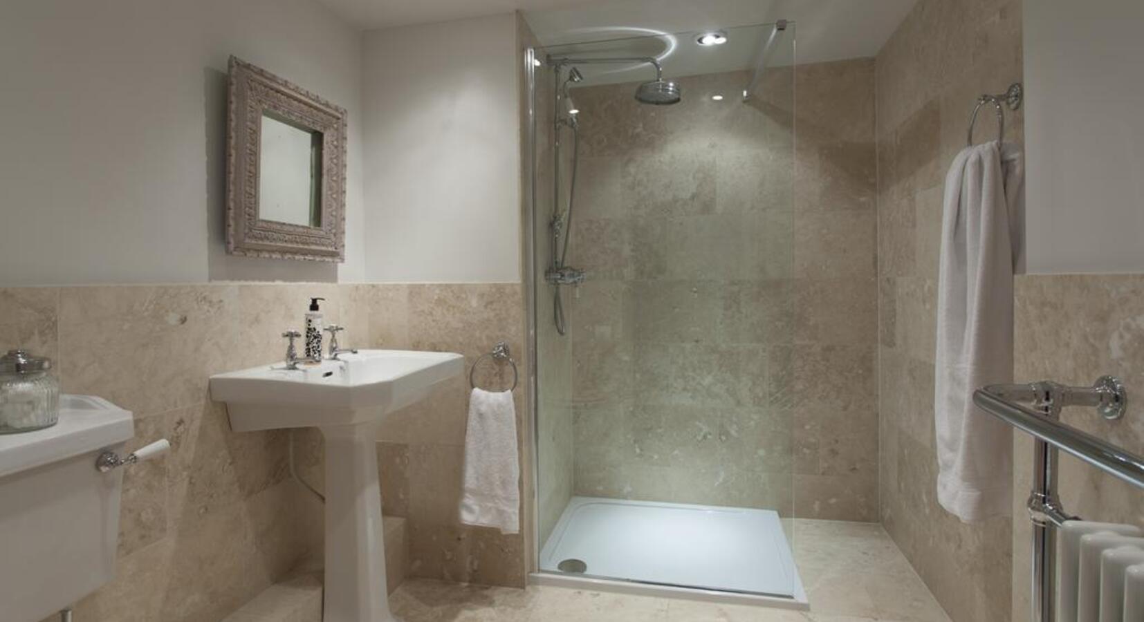 En Suite Shower Room