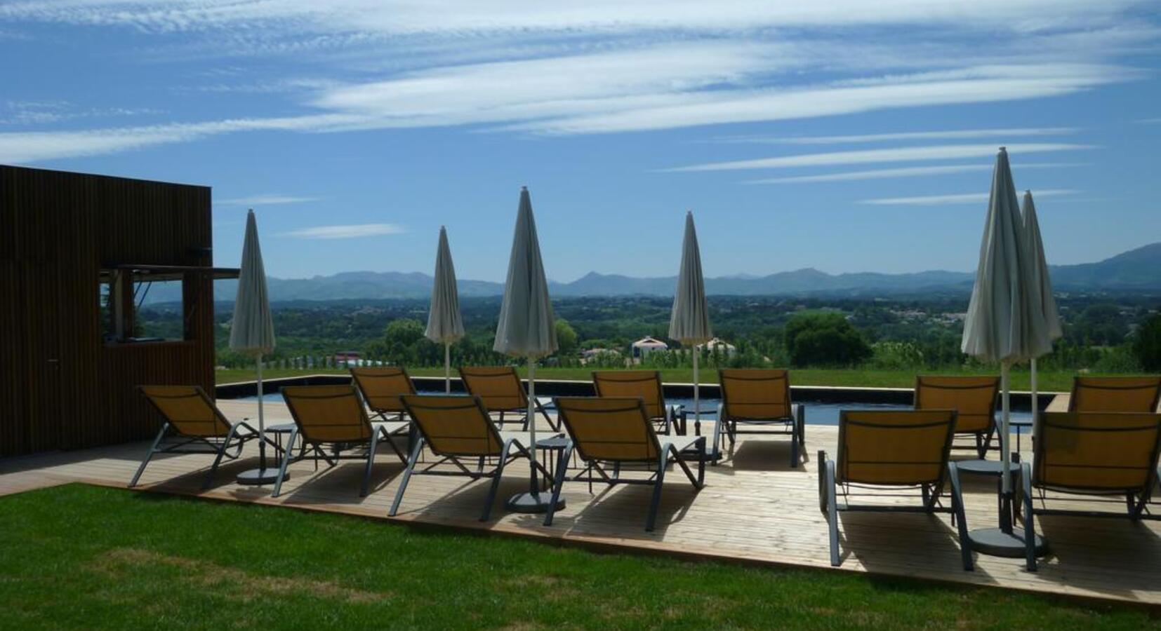 The pool and view