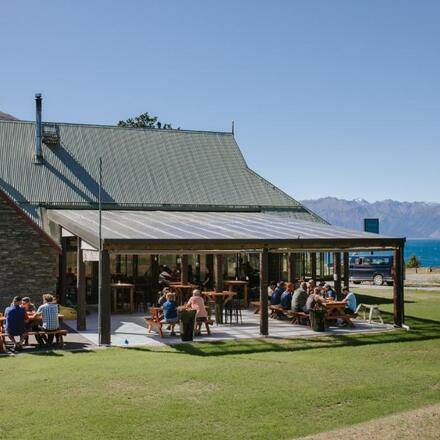 Restaurant Terrace