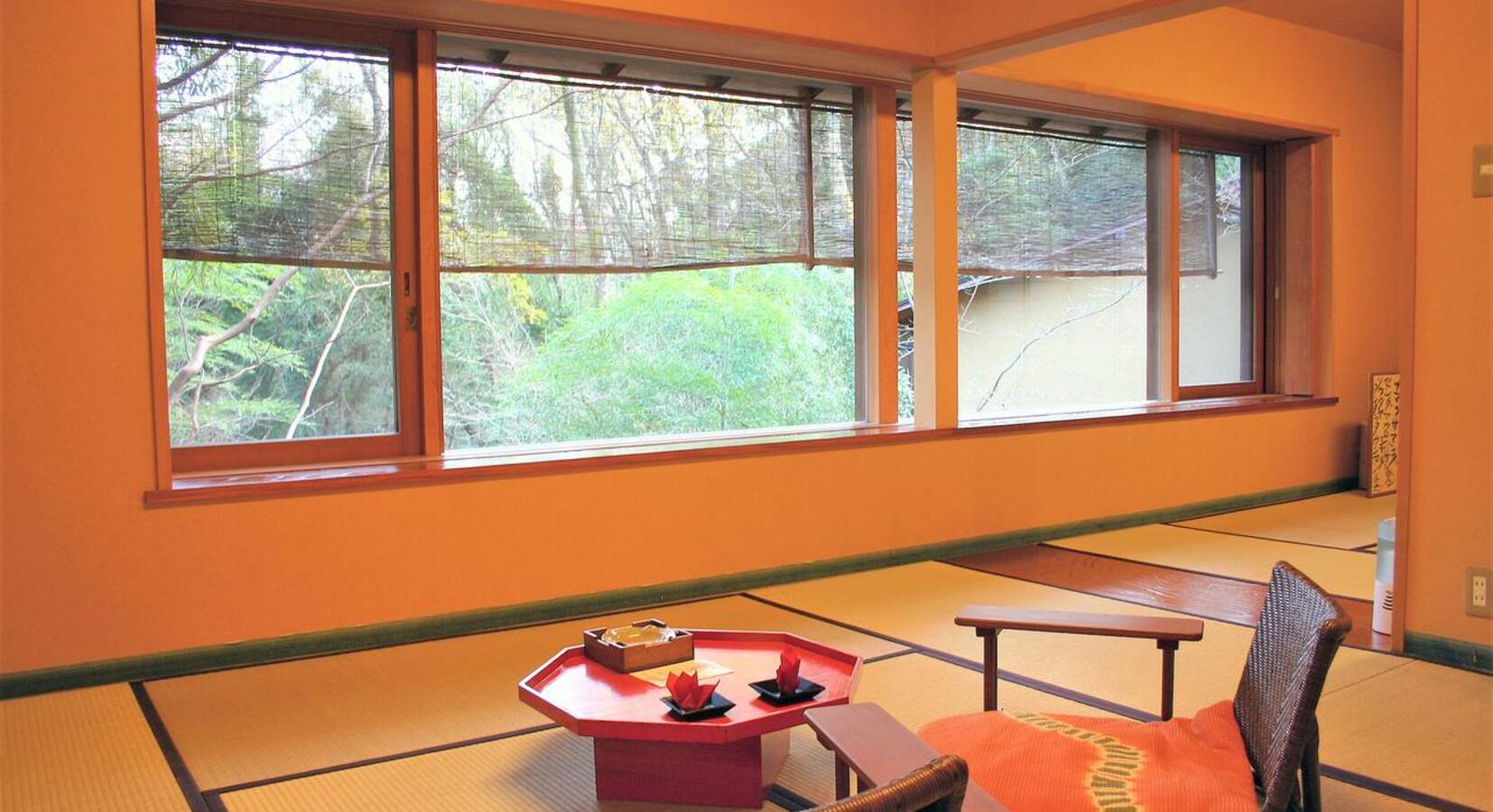 Japanese-style room 