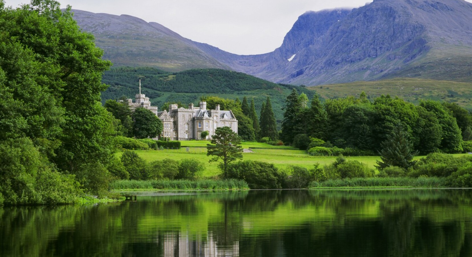 Photo of Inverlochy Castle