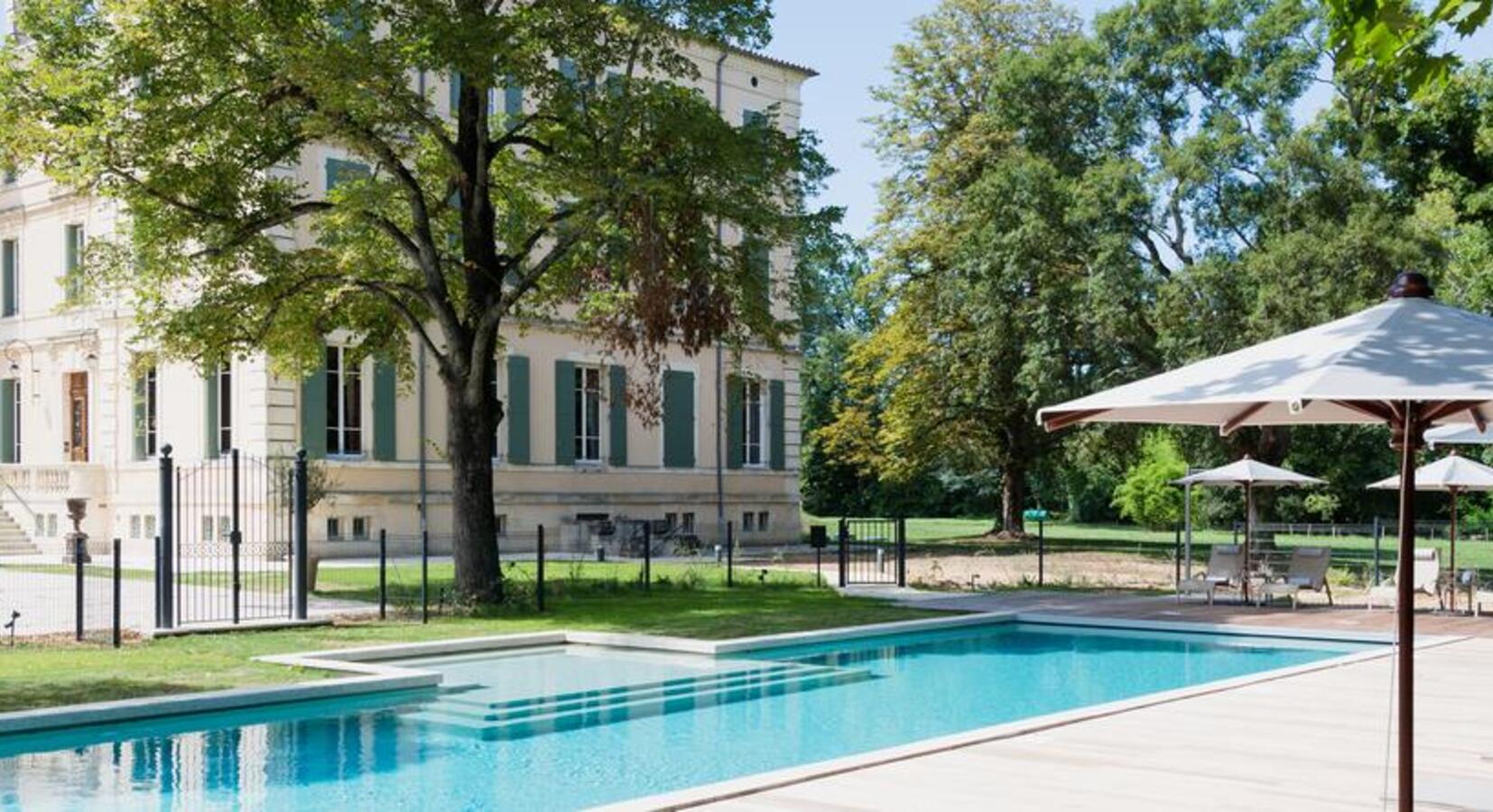 Hotel pool