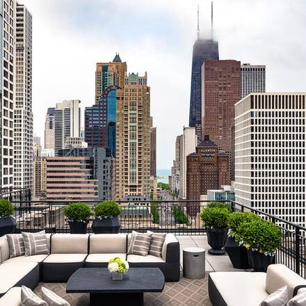 The 9 Best Luxury Hotels in Chicago