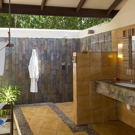 Garden bathroom