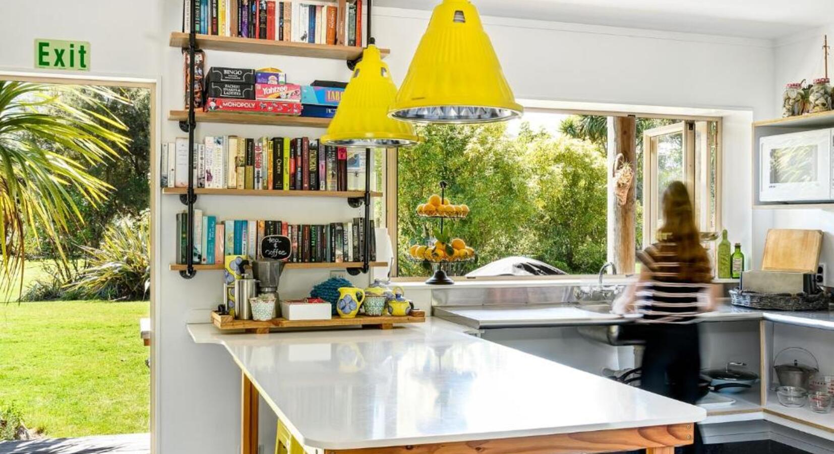 Bright & Airy Kitchen