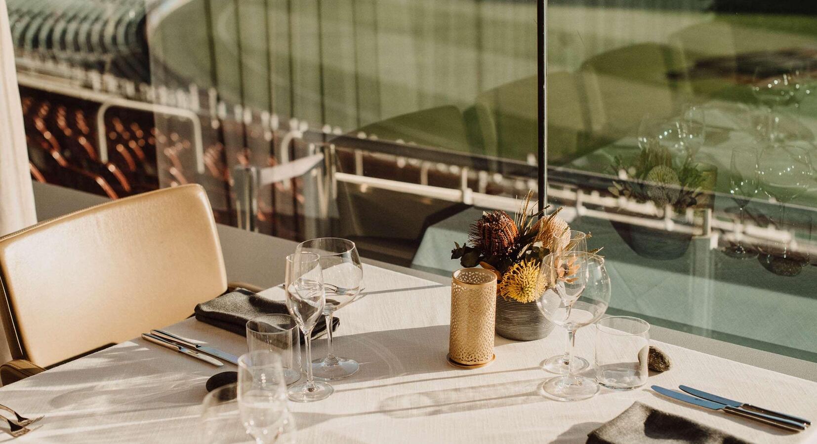 Dining Alongside the Oval