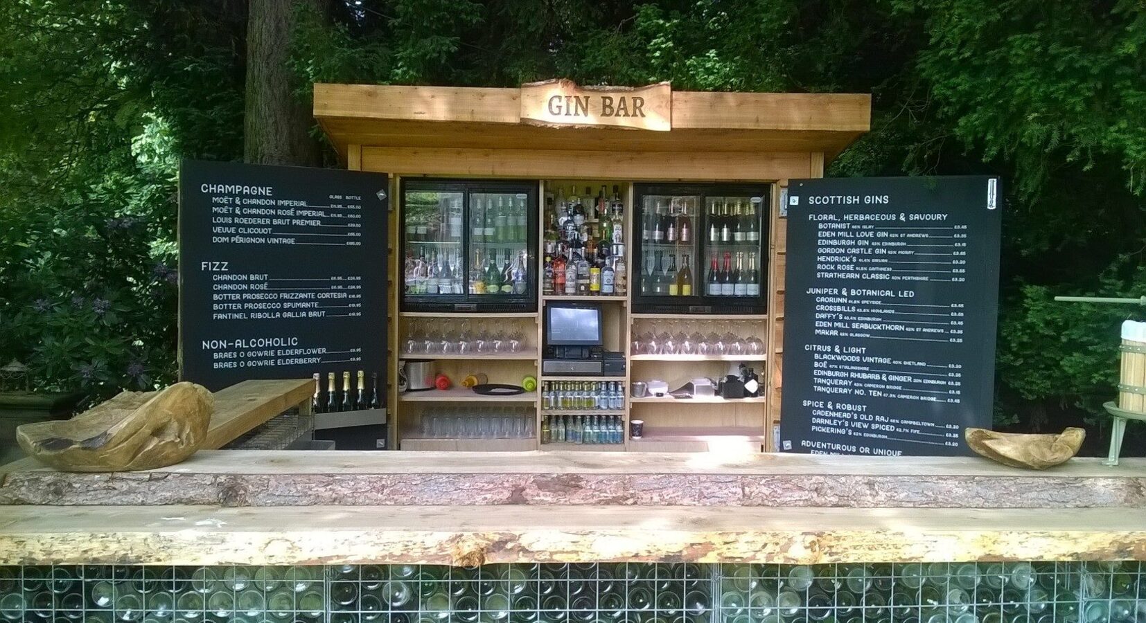 Summer Gin & Fizz Bar