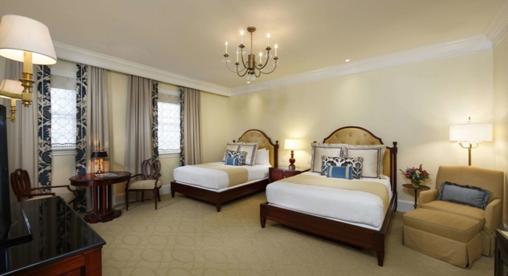 Grand Premier Room