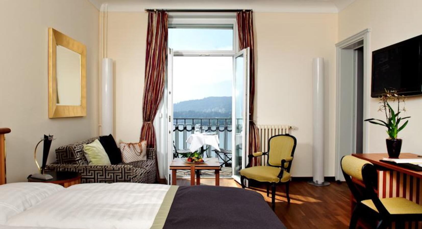 Double Room with Lake View