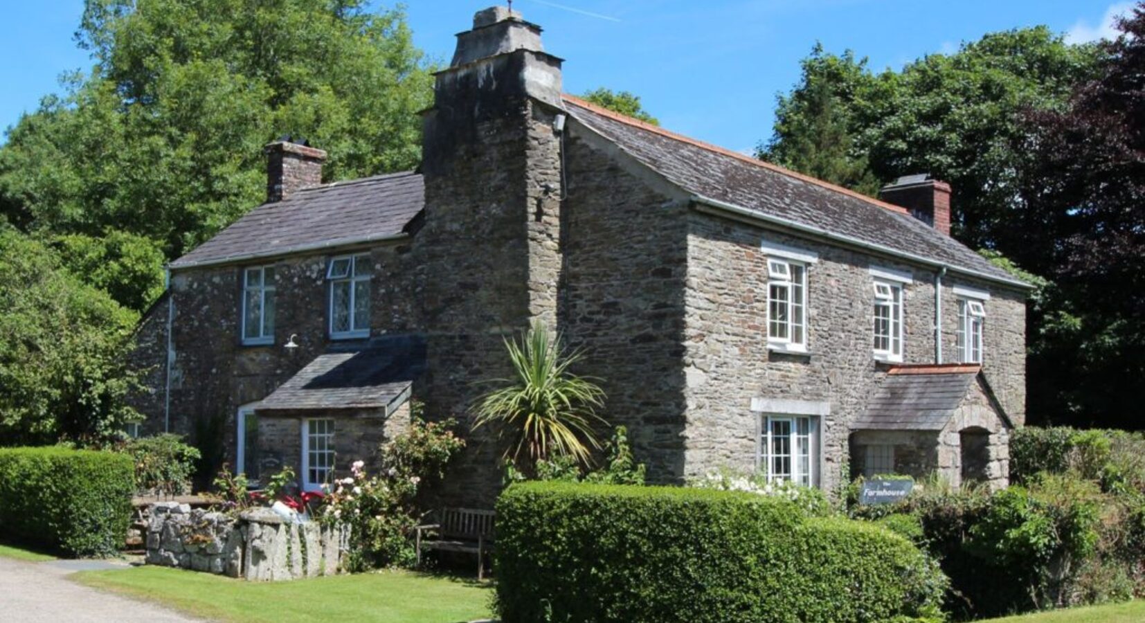 Farmhouse cottage