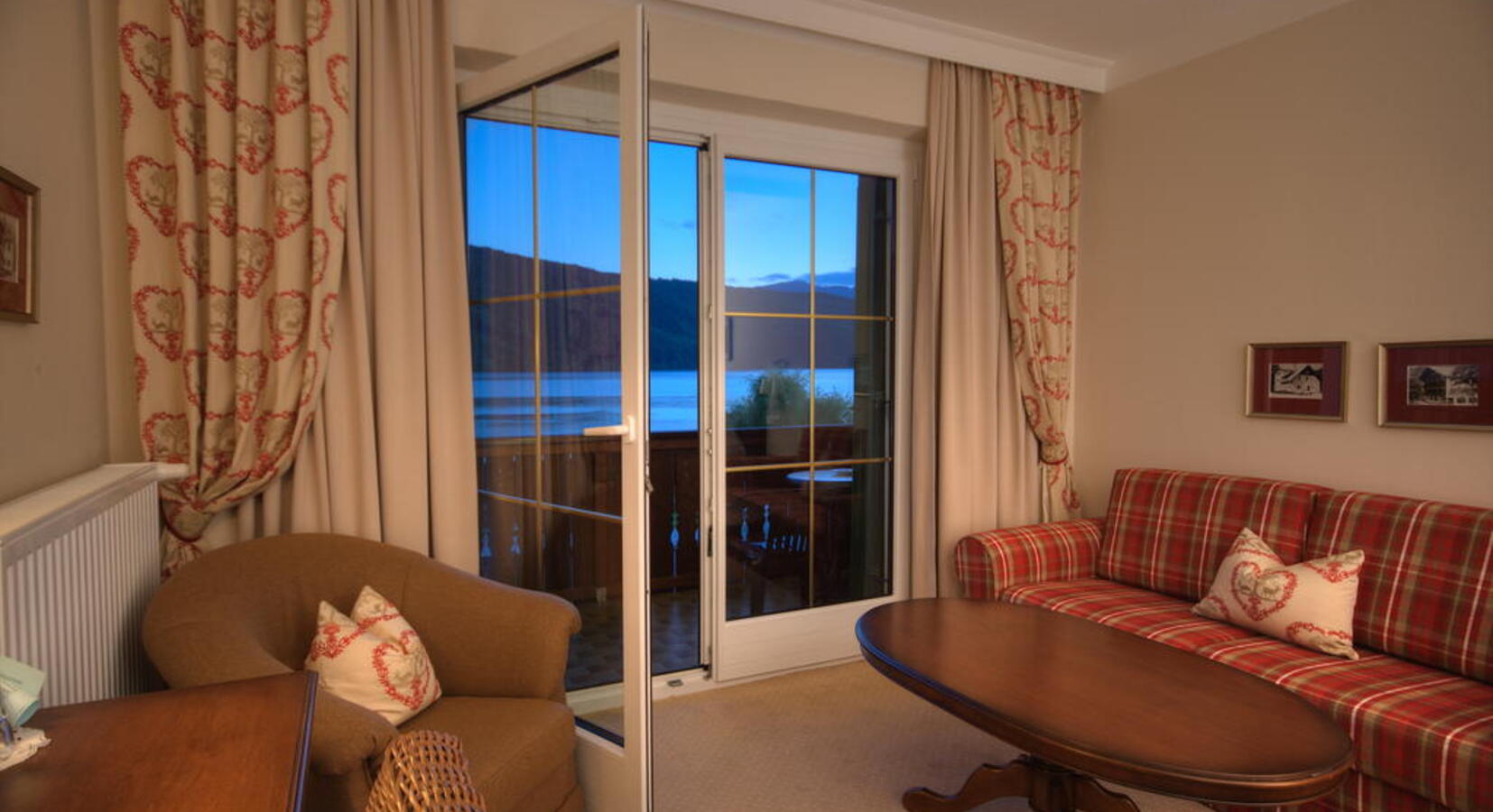 Double room with lake view