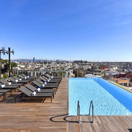 Rooftop Pool and terrace