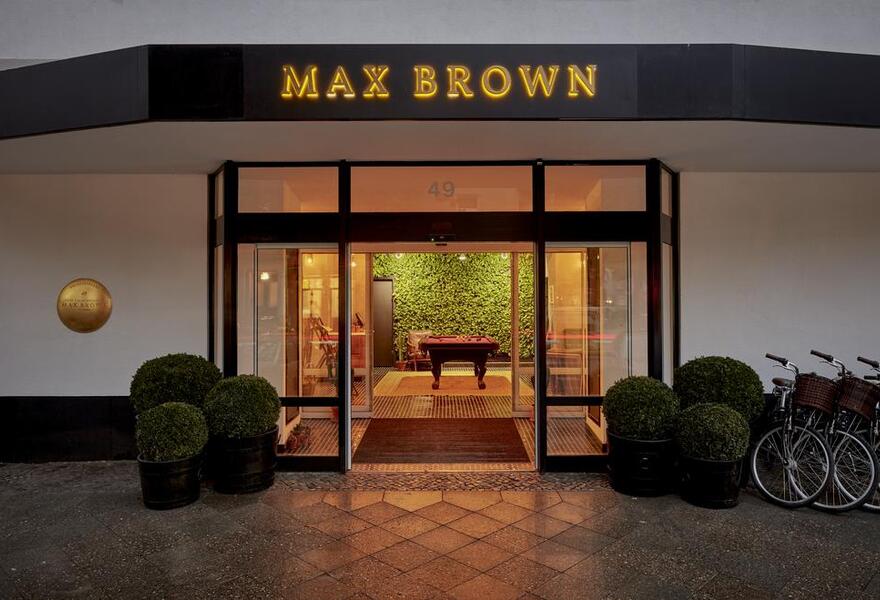 Max Brown Ku'damm