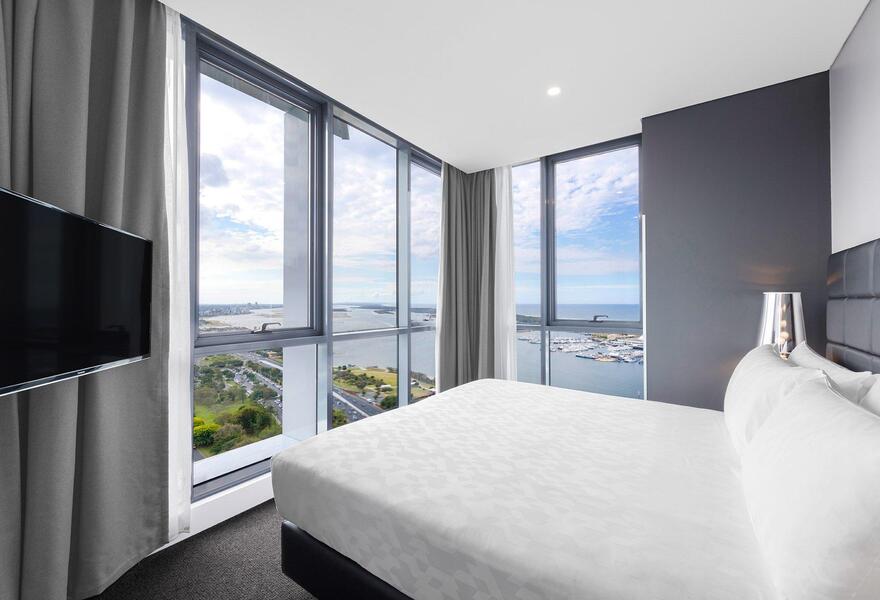 Meriton Suites Southport