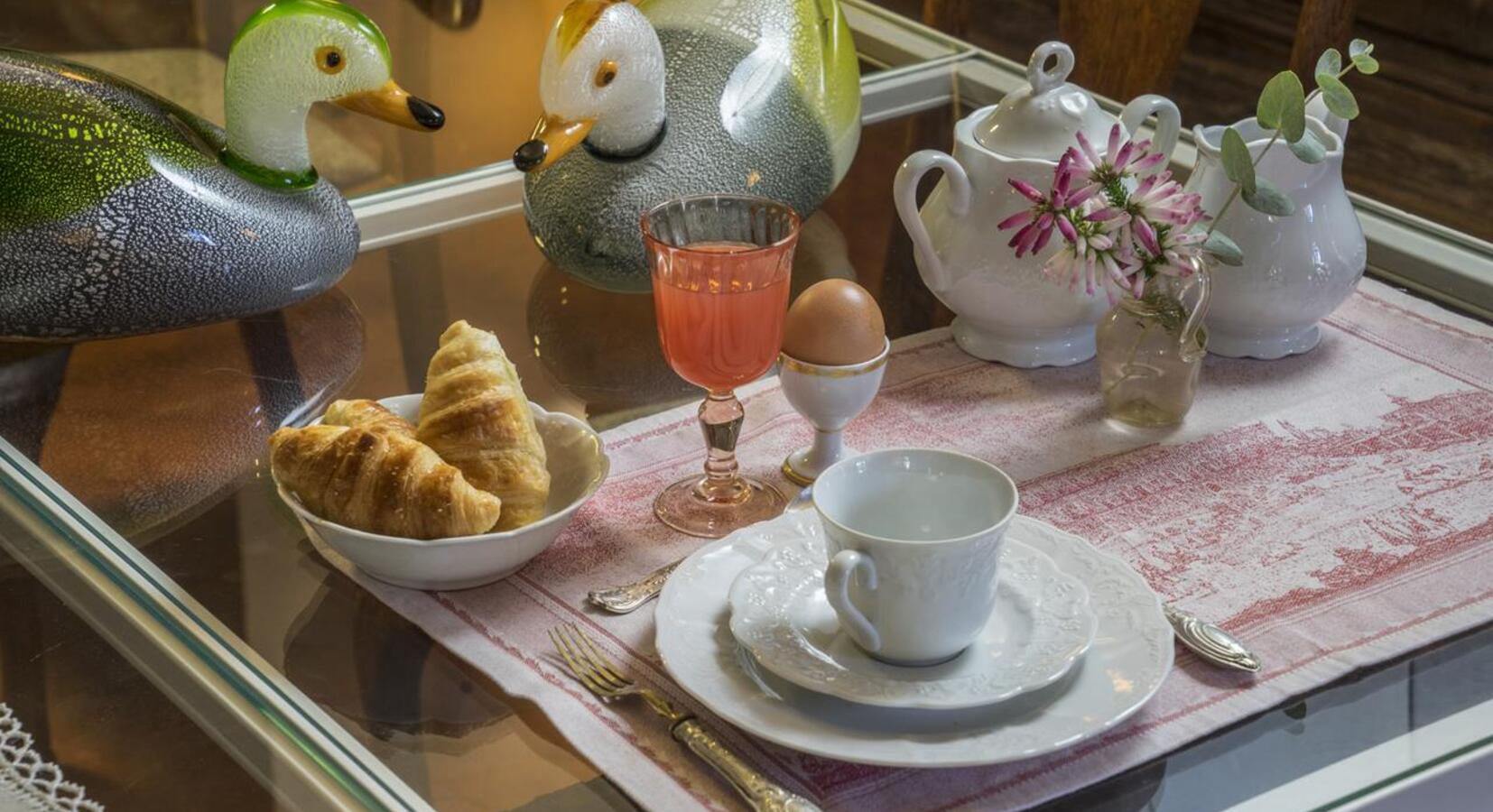 Breakfast detail