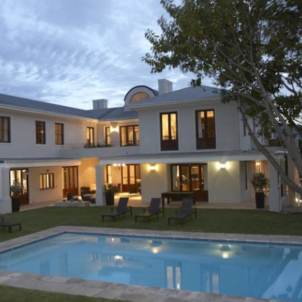 Nova Constantia Boutique Residence