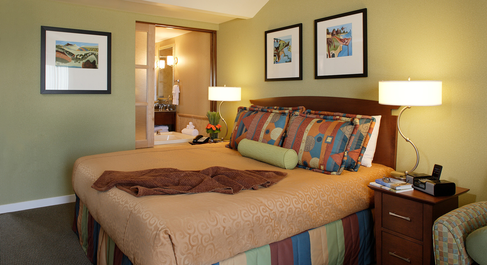 Surfsand Resort Guestroom