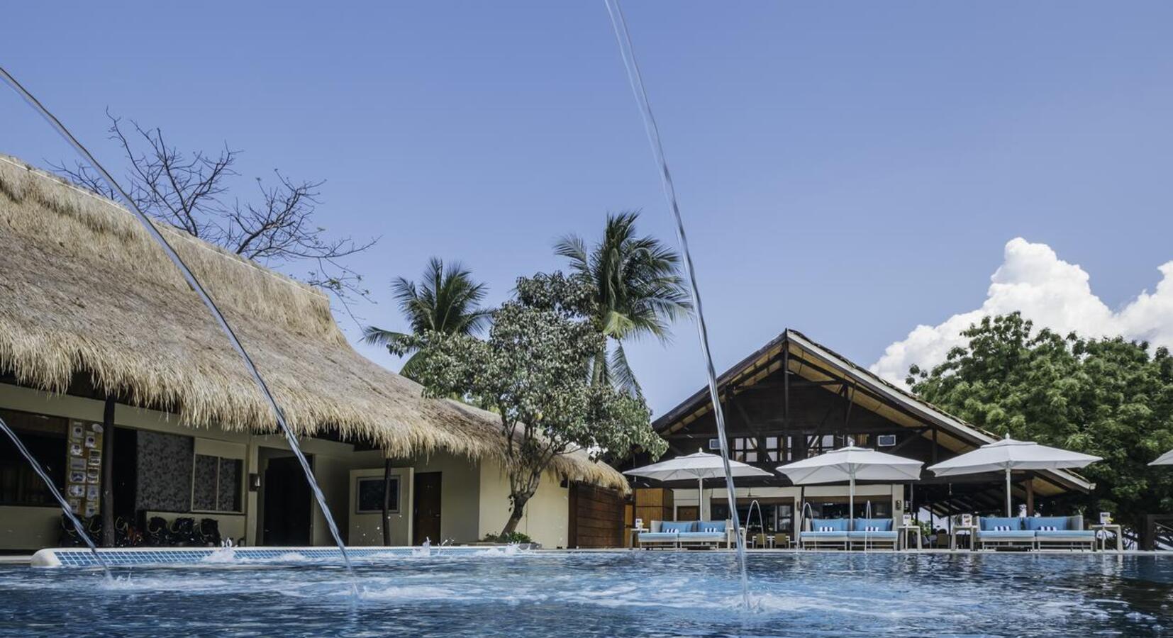 Hotel swimming pool