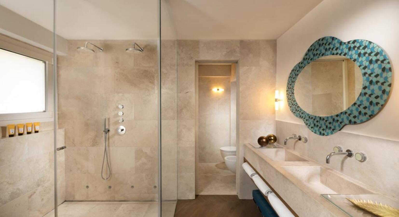 En suite shower room