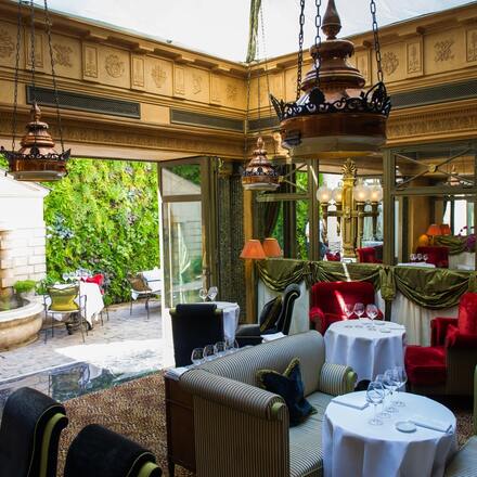 20 of the Most Romantic Hotels in Paris