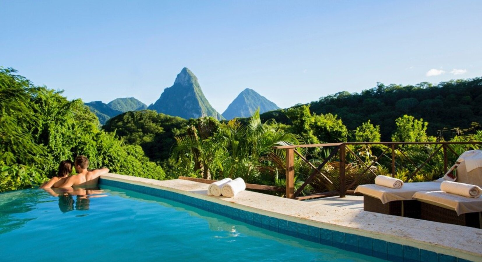 Piton Pool Suite