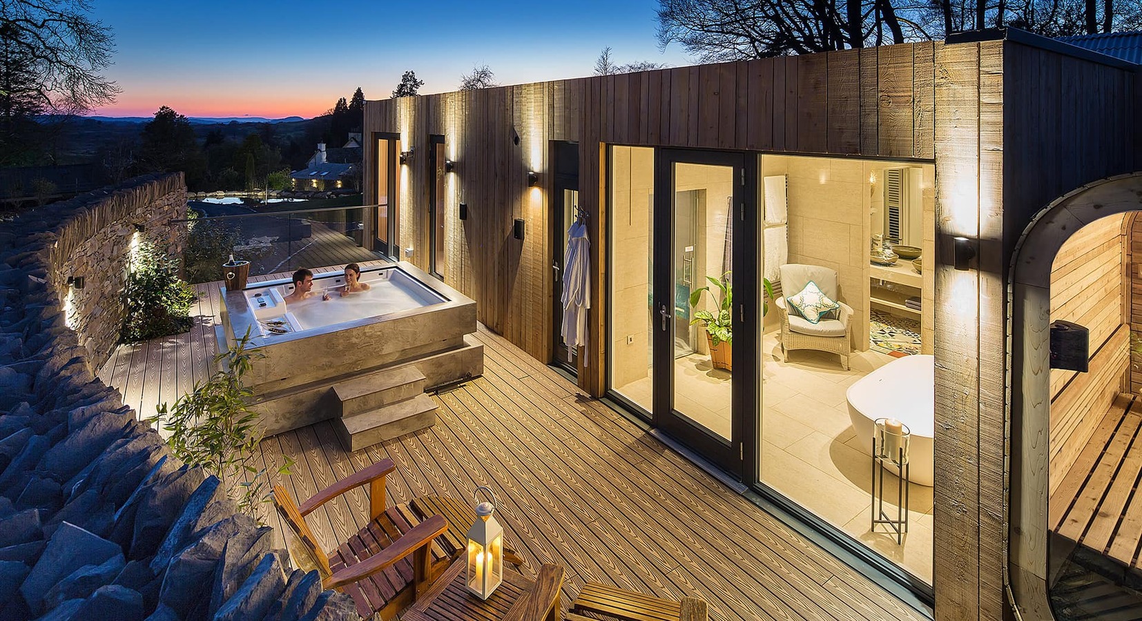 Garden Room Hot Tub