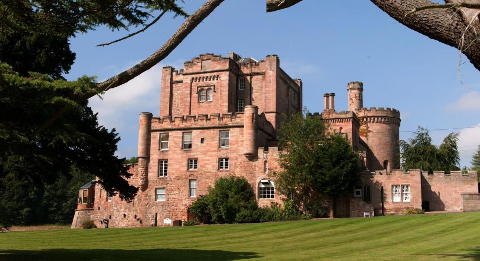 Photo of Dalhousie Castle