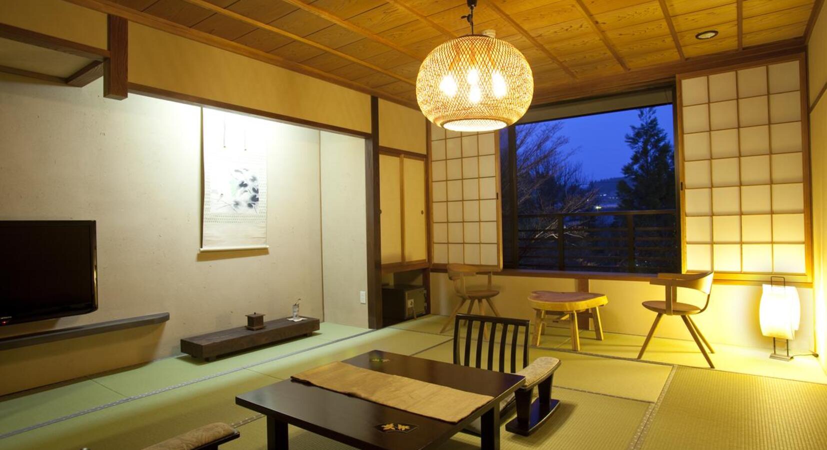 Japanese-style room