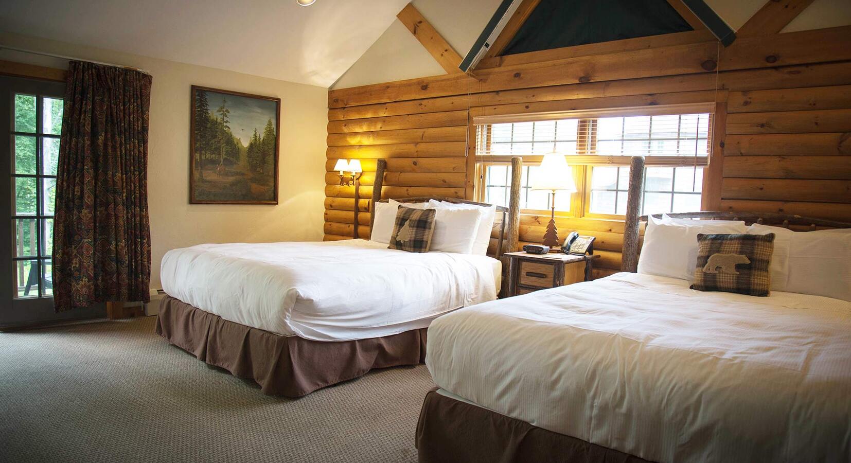 Lodge - Deluxe Room