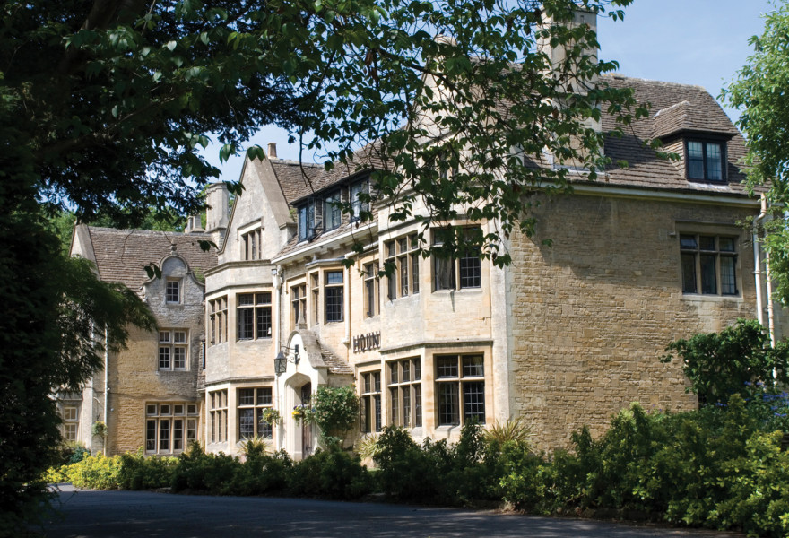 Hare and Hounds Hotel