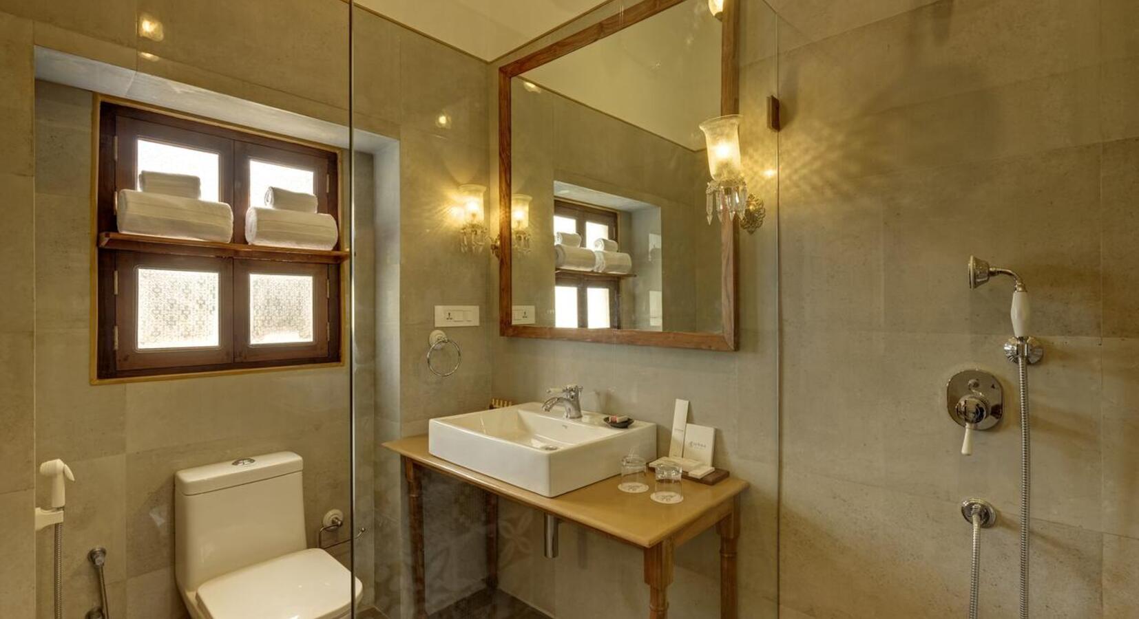 Awadh Room Bathroom