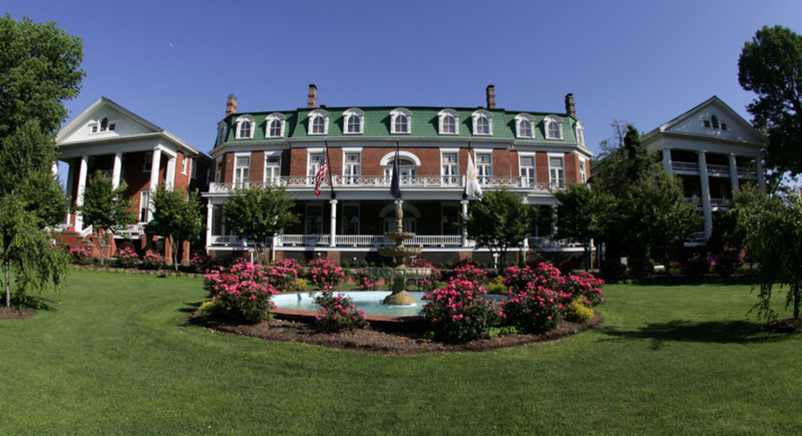 Photo of The Martha Washington Inn